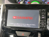 【純正ナビ】人気の純正ナビを装備しております。ナビの使いやすさはもちろん、オーディオ機能も充実!キャンプや旅行はもちろん、通勤や買い物など普段のドライブも楽しくなるはず♪