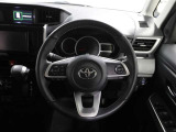 各操作スイッチなどもハンドルから手を放すことなく操作可能で安全運転に支援いたします!