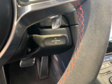 メーター内の画面切り替えスイッチです。