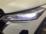 【オートライト(AUTO)】外の明るさをシステムが感知して、自動でヘッドライトが点灯します!ヘッドライトをつけ忘れを防ぐ便利機能です