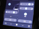 フロントシートヒーターは3段階で調整できます、ステアリングホイールヒーターも3段階で調整できます