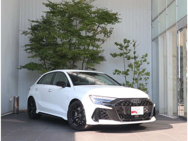RS3スポーツバック 2.5 4WD