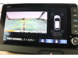 バックカメラを搭載しておりガイドラインも表示されますので車庫入れも安心ですね♪