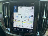 【9インチタッチスクリーン純正HDDナビ】「Apple Car Play」「Android Auto」対応のボルボ先進ナビゲーション「SENSUS」。最新地図データへ無料更新してお渡しします。