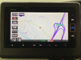 ナビゲーションはフルセグTV対応、Gathers純正メモリーナビを搭載しています。Bluetoothオーディオ機能がありますので、スマートフォンなどの音楽も再生できます。