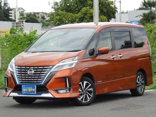 日産 セレナ 1.2 e-POWER ハイウェイスターV 純正10インチナビDTV