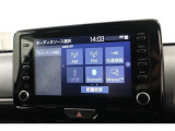 オーディオ機能とスマホ連携機能を搭載。スマホと車がつながります。AM/FMチューナーは標準装備です。