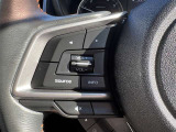 ステアリングスイッチ付!運転中も目線を動かす事無く音量等の操作可能!
