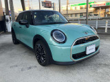 MINI正規ディーラー取り扱い MINI認定中古車 MINI NEXT甲府お車の詳細や展示状況はお気軽にお問合せ下さい。