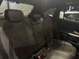 メルセデス・ベンツの定める厳しい基準をクリアしたお車のみをご案内させて頂きます。納車前整備はメーカー規定に基づき当店3Fの指定工場で入念に行なわれます。熟練のメカニックがお客様のお車を整備致します。