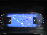 運転にかかわる主要な情報はデジタル液晶ドライバー・ディスプレイにわかりやすく表示されます。お好みの表示パターンと背景色へと変更できますので、状況に合わせてお選びください。