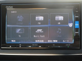 ホンダ純正メモリーナビ搭載車両♪ナビはルート案内はもちろん、Bluetooth接続にも対応していますので、スマホの中の音楽を手軽に楽しむこともできます♪AppleCarplayもご利用可能です♪