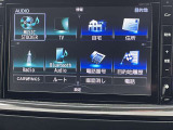 見やすい純正ナビ、操作もスムーズです。TVも高画質、音楽も高音質で楽しめます。楽しいドライブを!