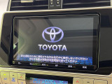 【純正9型ナビ】人気の純正ナビを装備しております。ナビの使いやすさはもちろん、オーディオ機能も充実!キャンプや旅行はもちろん、通勤や買い物など普段のドライブも楽しくなるはず♪