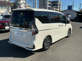 セレナ 2.0 ハイウェイスターV 