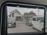 軽・車検の看板と電光掲示板が目印です!届出済 未使用車をお探しの方はこちらの看板を目印にお越しください。※似たような看板のお店がございますのでお間違えのないようご注意ください。