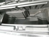 取り出しやすく、しまいやすい収納スペースが満載です。ティッシュやペットボトル等、用途に合わせた収納が可能ですので、使い方はあなた次第!