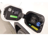 お気軽にお問い合わせください。Tel:075-325-0440 Mobile:070-2313-8676  中古車担当:時女まで