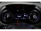 マルチインフォメーションディスプレイ付きのメーターです!エコ運転へ導く多彩な情報を表示してくれます。