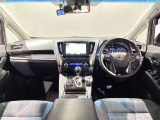 見通しのよいすっきりとした視界で、誰でも運転しやすいです。運転のしやすさは疲れにくさにも繋がりますよ♪