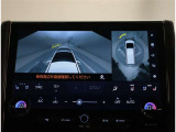 最近のミニバンでは、当たり前の両側スライドドア。チャイルドシートを2つ付けるときなどは、やっぱり両側にドアがあると便利なんですよね。