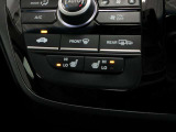 【シートヒーター】は運転席&助手席に。スイッチONですぐに暖まり、冬の寒い日に頼もしい装備のひとつ☆