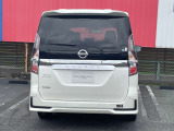 検査員がチェックした厳選プレミアム認定中古車、認定中古車を多数展示。車両状態評価書も完備していますのでご安心ください