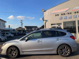 夜22時までライトアップ!展示車見放題!夜間はスタッフも居ませんが、時間を気にせず心置きなく御覧ください。