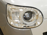LEDヘッドランプは低消費電力で明るい光を放つLEDヘッドランプで視界の確保。