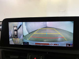 レクサスのお車はすべてバックモニターを標準装備。駐車時のご不安を解消する、パノラミックビューモニターも装備しています。