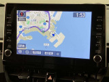 いまや必須装備「ナビゲーション」搭載!知らない場所にスイスイッとドライブ。もう、これなしではハンドルを握れませんね!でも運転中の操作は危険ですのでご注意ですね☆