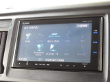 ナビゲーションは純正メモリーナビ(VXM-145VFi)を装着しております。AM、FM、CD、DVD再生、Bluetooth、音楽録音再生、フルセグTVがご使用いただけます。