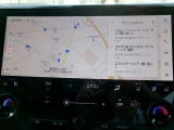 ディスプレイオーディオを装備。スマホとクルマをつなぐことで、これまでのナビに加えて、いろんなサービスが楽しめます。