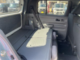 「軽自動車サンライズ♪」のテレビCMでおなじみの軽 届出済 未使用車専門店 です!