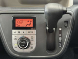 ハンドルに近い位置で、運転席からも見やすく操作しやすい ☆★インパネシフト★☆ どのギアに入っているか一目瞭然(^^)