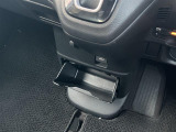 販売車両には法定整備がしっかりと含まれています。見えない部分のトラブルを事前に防止し、安全面を最優先に考えた整備を行ってから納車されるため、納車日から快適に走行できます。
