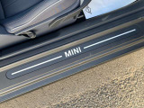 こちらのお車はMINI NEXT鶴ヶ島に展示中です。☆お問合せをお待ちしてます!