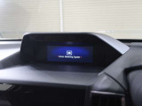 各種燃費情報など車両機能の作動状況から設定した記念日までさまざまな車両情報を表示するマルチファンクションディスプレーがナビ上に装備されています!!