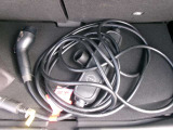 充電ケーブル付車です。