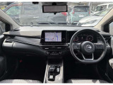 視界も広くゆったりとしているので、どなたでも運転しやすい車になっています!.