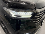 雨の日は中古車は選びにくいですよね。でも当店なら安心です。電話予約を頂ければ屋根下へ移動させて頂きます。雨でもじっくりご検討いただけます。