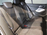 【エアバック】BMWのエアバックやその他の安全装備は、互いに補完しあう事で徹底した安全性を貫きます。万一の事故の際にそれぞれ最適な保護を提供してくれます!