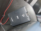 ETCももちろん搭載。いちいち料金所で停車する必要なんて当然ないです。スムーズにストレスなくドライブをお楽しみください。(※支払総額にセットアップ費用は含まれておりません。)