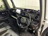 開放的な運転席周りとなっております♪