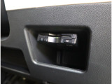 ETC車載器付き☆ セットアップ作業もご依頼いただければご納車までに行います!納車当日から有料道路をご利用いただけます♪