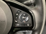【アダプティブ・クルーズ・コントロール】予め設定した車速内でクルマが自動的に加減速。 前走車との適切な車間距離を維持しながら追従走行し、高速道路でのドライバーの疲労を軽減してくれる嬉しい機能付♪