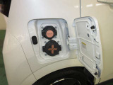 ここから充電を繋ぎ100Vと200Vで充電できます!