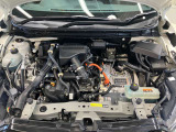 エンジンルームもクリーニング済みできれいですよ。日産の整備士がしっかりと丁寧に点検していますので安心してお乗りいただけます