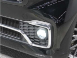 ◆フォグライト◆ 霧などの悪天候時、自車の位置を示すとともに前方や路肩が見えずらい時、近い位置をワイドに照らしてくれます