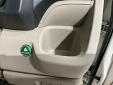 豊富に在庫を取り揃えています。 軽自動車からミニバン、セダン、SUV、話題のハイブリッド車などなど続々入荷中です!